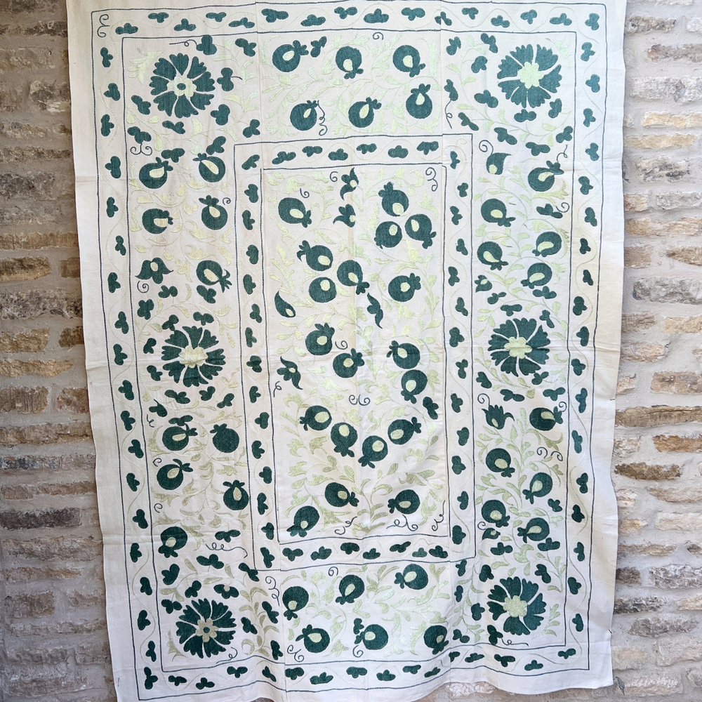 
                      
                        Suzani No.222
                      
                    