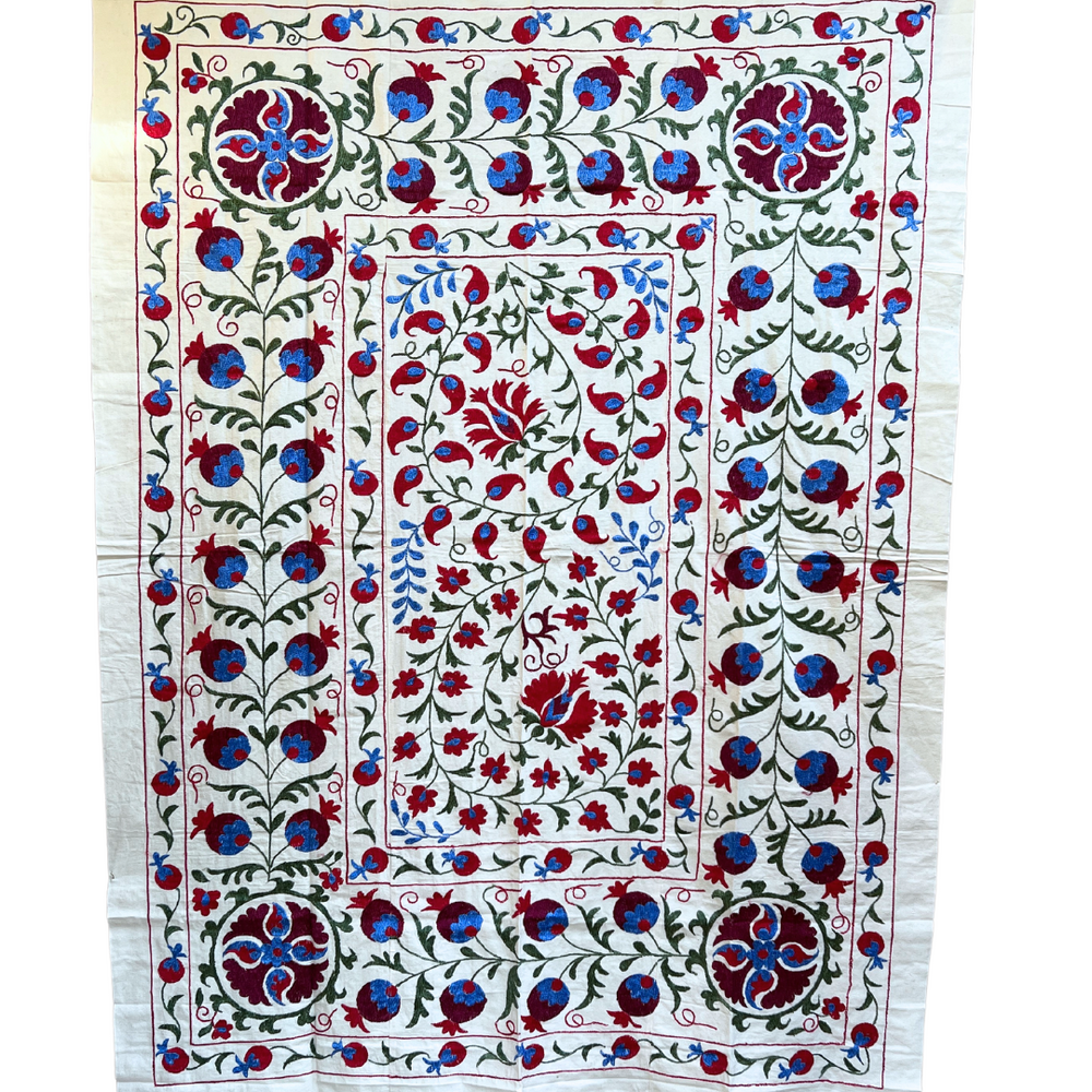 
                      
                        Suzani No. 220
                      
                    