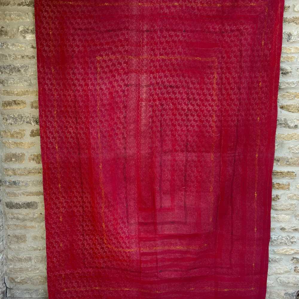 
                      
                        Lightweight Kantha Quilt No. 779
                      
                    