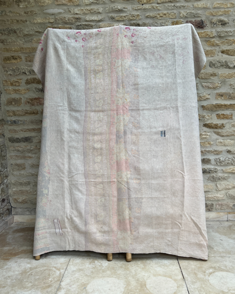 
                      
                        Midweight Kantha Quilt No. 657
                      
                    