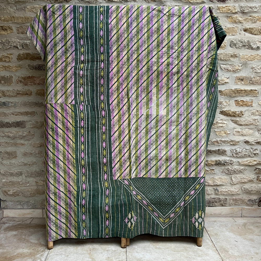 
                      
                        Midweight Kantha Quilt No. 612
                      
                    