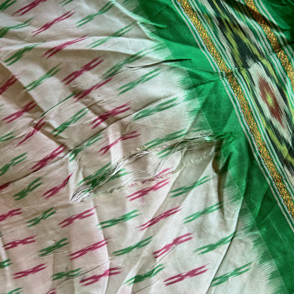 
                      
                        Vintage Silk Sari 110
                      
                    