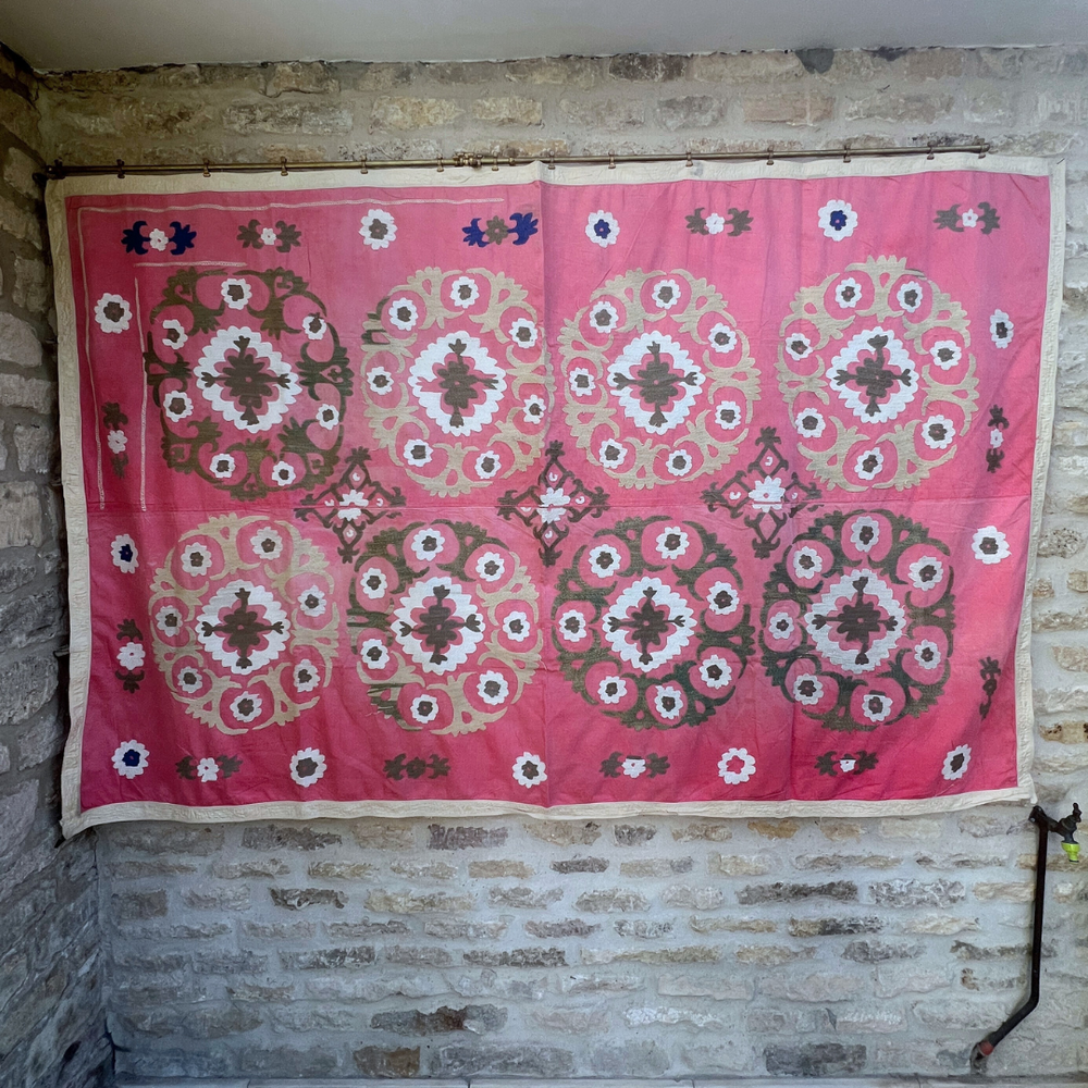 
                      
                        Extra Large Suzani 021
                      
                    